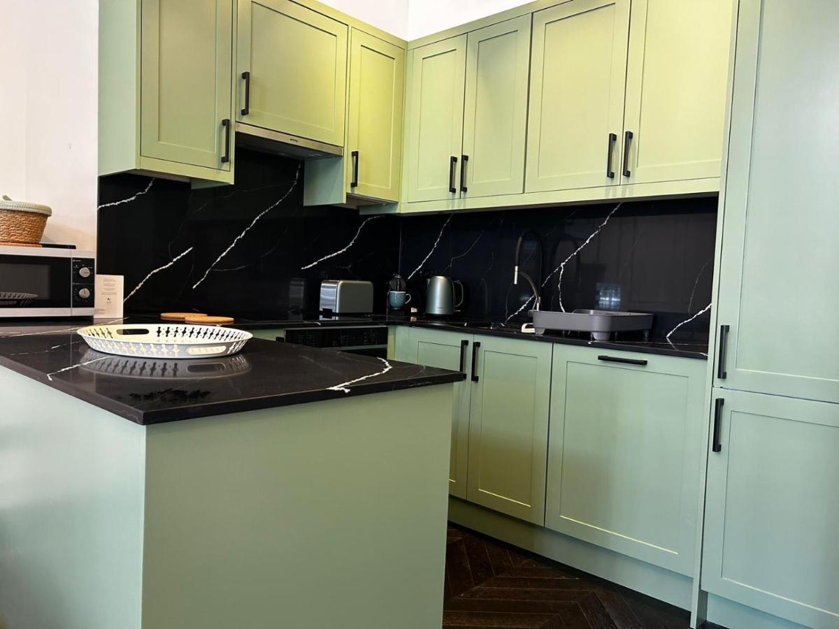 Earl'S Court Luxe Apartment 런던 외부 사진
